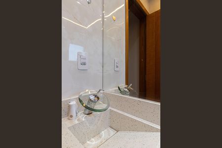 Casa de condomínio à venda com 94m², 3 quartos e 1 vagaBanheiro