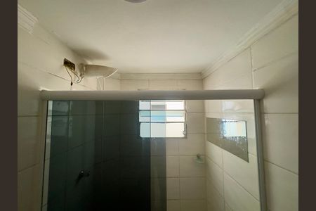 Apartamento à venda com 48m², 2 quartos e 1 vaga Apartamento à venda com 48m², 2 quartos e 1 vagaBanheiro