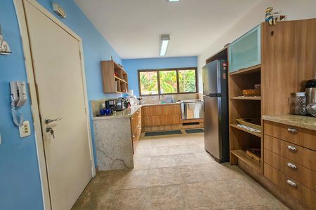 Apartamento para alugar com 168m², 3 quartos e 2 vagas