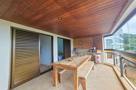 Apartamento para alugar com 168m², 3 quartos e 2 vagas