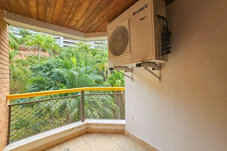 Apartamento para alugar com 168m², 3 quartos e 2 vagas