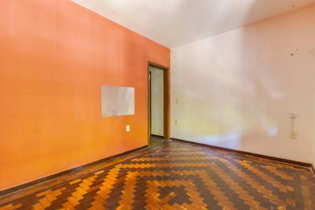 Sala de casa à venda com 3 quartos, 380m² em Jardim São Pedro, Porto Alegre