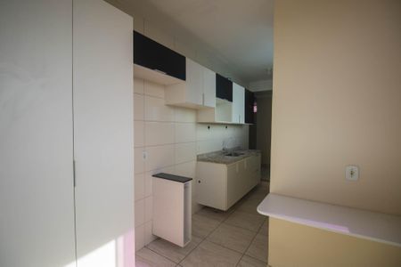 Apartamento para alugar com 117m², 2 quartos e 2 vagas Apartamento para alugar com 117m², 2 quartos e 2 vagasCozinha e Área de Serviço