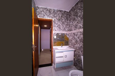 Casa de condomínio para alugar com 177m², 2 quartos e 2 vagas Casa de condomínio para alugar com 177m², 2 quartos e 2 vagasBanheiro