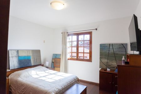 Quarto de casa de condomínio à venda com 4 quartos, 351m² em Condomínio Retiro das Pedras, Brumadinho