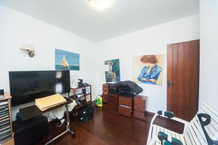 Casa de condomínio à venda com 351m², 5 quartos e 5 vagasquarto 3