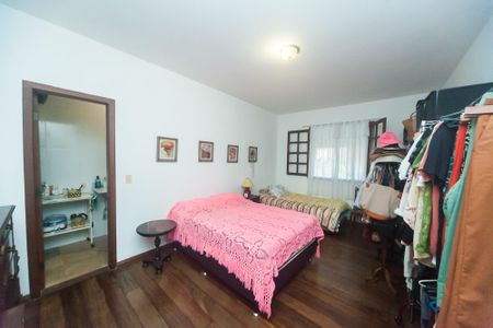 Casa de condomínio à venda com 351m², 5 quartos e 5 vagasquarto  | casa 2