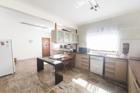 Casa de condomínio à venda com 351m², 5 quartos e 5 vagasCozinha