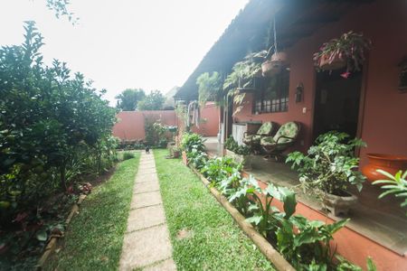 Casa de condomínio à venda com 351m², 5 quartos e 5 vagasvaranda  | casa 2