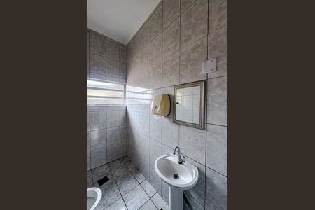 Casa para alugar com 250m², 3 quartos e 4 vagas Casa para alugar com 250m², 3 quartos e 4 vagasBanheiro da Suíte