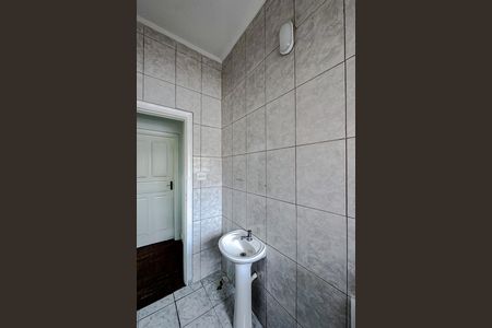 Casa para alugar com 250m², 3 quartos e 4 vagas Casa para alugar com 250m², 3 quartos e 4 vagasBanheiro