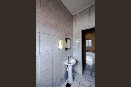 Casa para alugar com 250m², 3 quartos e 4 vagas Casa para alugar com 250m², 3 quartos e 4 vagasBanheiro da Suíte