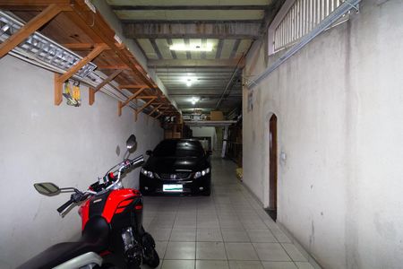 Casa para alugar com 250m², 3 quartos e 6 vagas Casa para alugar com 250m², 3 quartos e 6 vagasGaragem