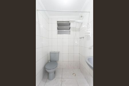 Banheiro  de casa para alugar com 1 quarto, 60m² em Vila Brasil, São Paulo