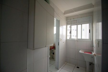 Apartamento para alugar com 155m², 3 quartos e 2 vagas Apartamento para alugar com 155m², 3 quartos e 2 vagasÁrea de Serviço