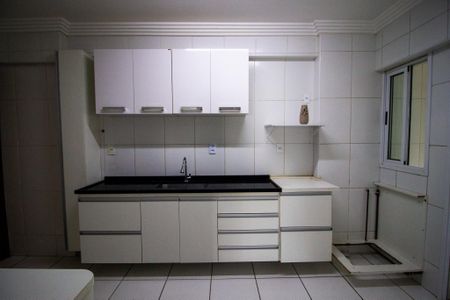 Apartamento para alugar com 155m², 3 quartos e 2 vagas Apartamento para alugar com 155m², 3 quartos e 2 vagasCozinha