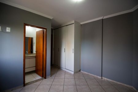 Apartamento para alugar com 155m², 3 quartos e 2 vagas Apartamento para alugar com 155m², 3 quartos e 2 vagasSuite