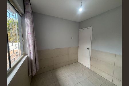 Casa à venda com 250m², 3 quartos e 5 vagas Casa à venda com 250m², 3 quartos e 5 vagasQuarto 3