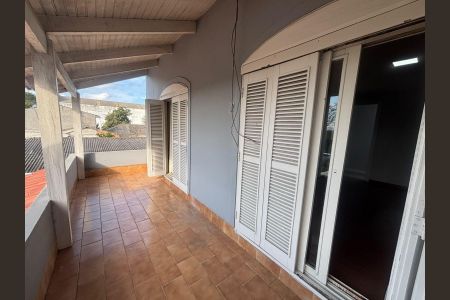 Casa à venda com 250m², 3 quartos e 5 vagas