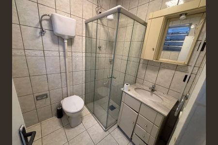 Casa à venda com 250m², 3 quartos e 5 vagas Casa à venda com 250m², 3 quartos e 5 vagasBanheiro 1