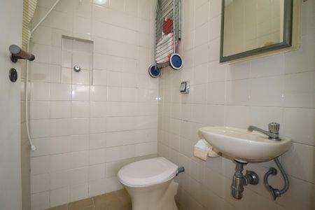 Apartamento para alugar com 154m², 3 quartos e 2 vagasBanheiro de Serviço