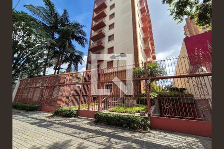 Apartamento para alugar com 154m², 3 quartos e 2 vagas Apartamento para alugar com 154m², 3 quartos e 2 vagasFachada