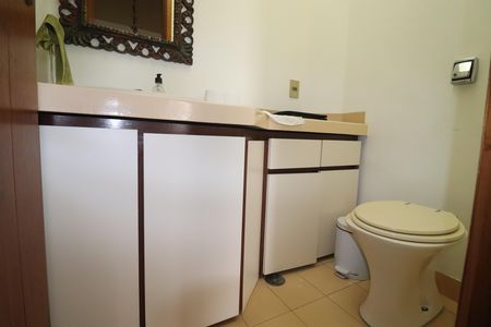 Apartamento para alugar com 154m², 3 quartos e 2 vagasLavabo