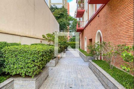 Apartamento para alugar com 154m², 3 quartos e 2 vagas Apartamento para alugar com 154m², 3 quartos e 2 vagasÁrea comum - Salão de jogos