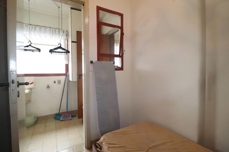 Apartamento para alugar com 154m², 3 quartos e 2 vagasQuarto de Serviço
