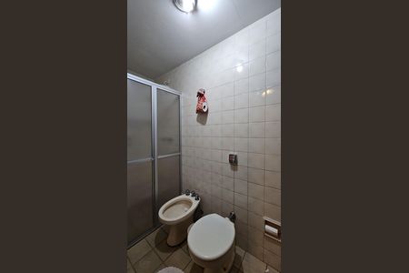 Apartamento à venda com 118m², 3 quartos e 1 vaga Apartamento à venda com 118m², 3 quartos e 1 vagaBanheiro