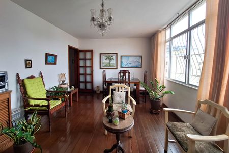 Apartamento à venda com 113m², 3 quartos e 1 vaga Apartamento à venda com 113m², 3 quartos e 1 vagaSala