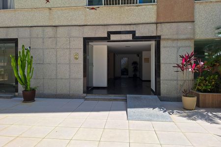 Apartamento à venda com 113m², 3 quartos e 1 vaga Apartamento à venda com 113m², 3 quartos e 1 vagaÁrea comum