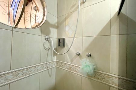 Casa à venda com 420m², 4 quartos e 1 vaga Casa à venda com 420m², 4 quartos e 1 vagaBanheiro da Suíte 1