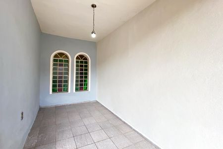 Casa à venda com 420m², 4 quartos e 1 vaga Casa à venda com 420m², 4 quartos e 1 vagaGaragem