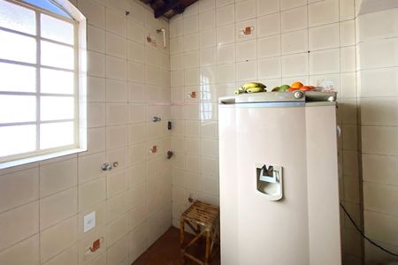 Casa à venda com 420m², 4 quartos e 1 vaga Casa à venda com 420m², 4 quartos e 1 vagaExtensão cozinha
