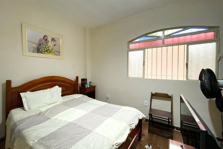 Casa à venda com 420m², 4 quartos e 1 vaga Casa à venda com 420m², 4 quartos e 1 vagaSuite 1