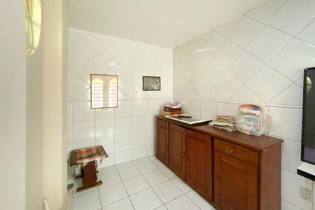 Casa à venda com 420m², 4 quartos e 1 vaga Casa à venda com 420m², 4 quartos e 1 vagaSala 2