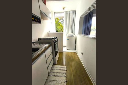 Cozinha de apartamento para alugar com 1 quarto, 38m² em Glória, Porto Alegre