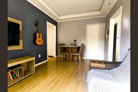 Sala de apartamento para alugar com 1 quarto, 38m² em Glória, Porto Alegre