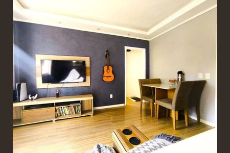 Sala de apartamento para alugar com 1 quarto, 38m² em Glória, Porto Alegre