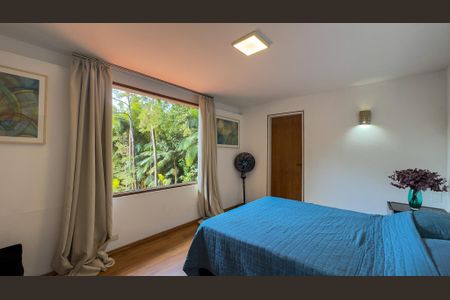 Casa para alugar com 5000m², 6 quartos e 6 vagas Casa para alugar com 5000m², 6 quartos e 6 vagasQuarto Suíte