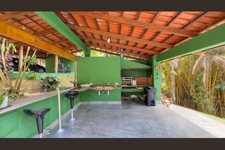 Casa para alugar com 5000m², 6 quartos e 6 vagas Casa para alugar com 5000m², 6 quartos e 6 vagasChurrasqueira