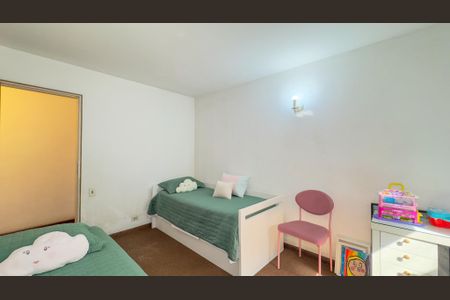 Casa para alugar com 5000m², 6 quartos e 6 vagas Casa para alugar com 5000m², 6 quartos e 6 vagasQuarto 1