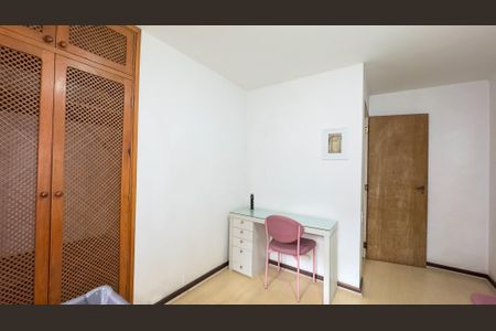 Casa para alugar com 5000m², 6 quartos e 6 vagas Casa para alugar com 5000m², 6 quartos e 6 vagasQuarto 2