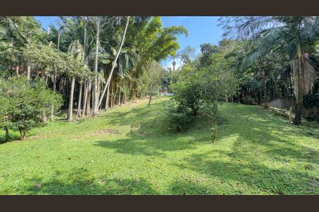 Casa para alugar com 5000m², 6 quartos e 6 vagas Casa para alugar com 5000m², 6 quartos e 6 vagasÁrea comum