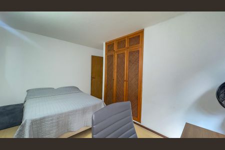 Casa para alugar com 5000m², 6 quartos e 6 vagas Casa para alugar com 5000m², 6 quartos e 6 vagasQuarto 3