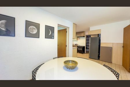 Casa para alugar com 5000m², 6 quartos e 6 vagas Casa para alugar com 5000m², 6 quartos e 6 vagasCozinha