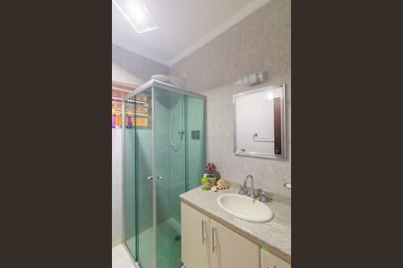 Casa à venda com 330m², 3 quartos e 3 vagas Casa à venda com 330m², 3 quartos e 3 vagasBanheiro 1