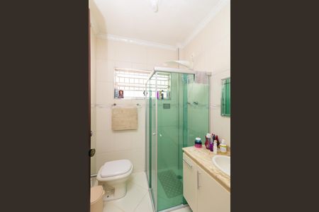 Casa à venda com 330m², 3 quartos e 3 vagas Casa à venda com 330m², 3 quartos e 3 vagasBanheiro 2