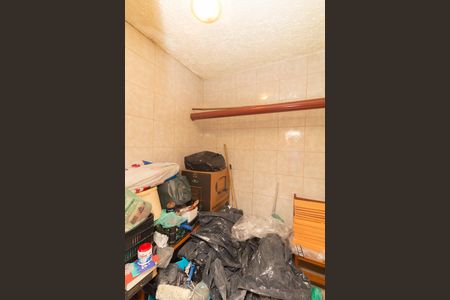 Casa à venda com 330m², 3 quartos e 3 vagas Casa à venda com 330m², 3 quartos e 3 vagasQuarto de Serviço